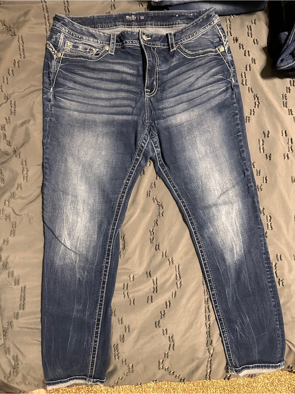Miss Me Women's Washed Blue Easy Straight Leg Jeans